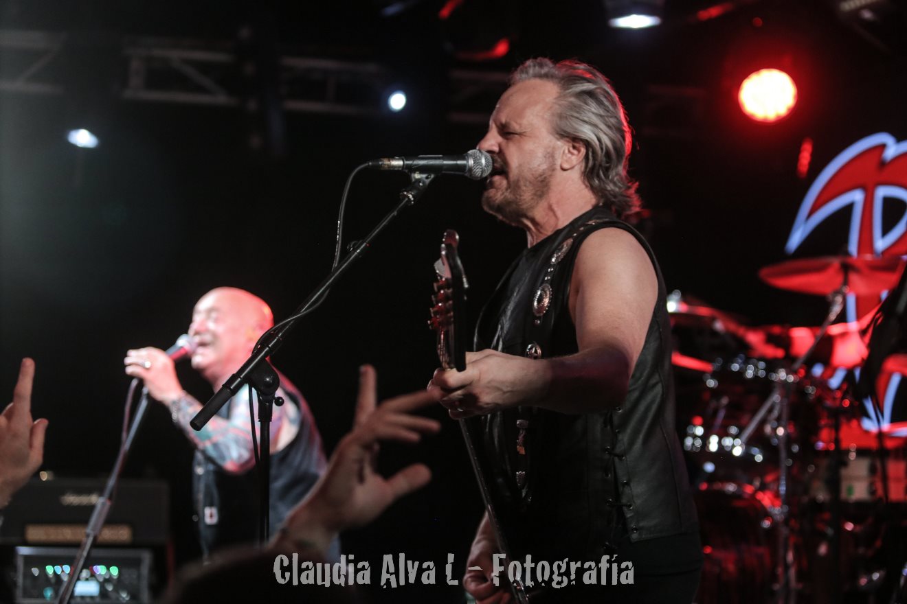 Rose Tattoo. Angry Anderson y Mark Evans